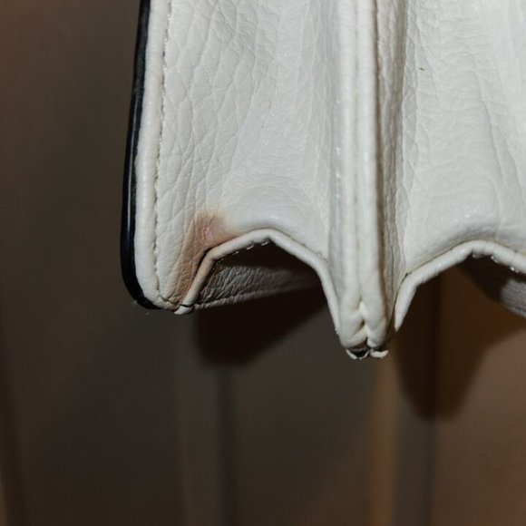 Carlos By Carlos Santana Black Purse Crossbody Bag Pom Pom RARE! - Picture 6 of 6